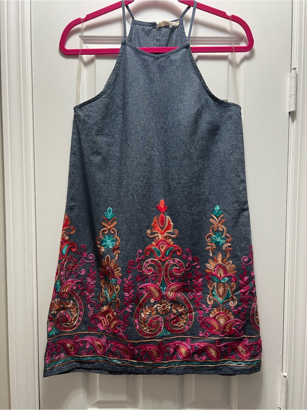 entro Halter Mini Dress with Pink, Teal & Gold Embroidery Size Medium